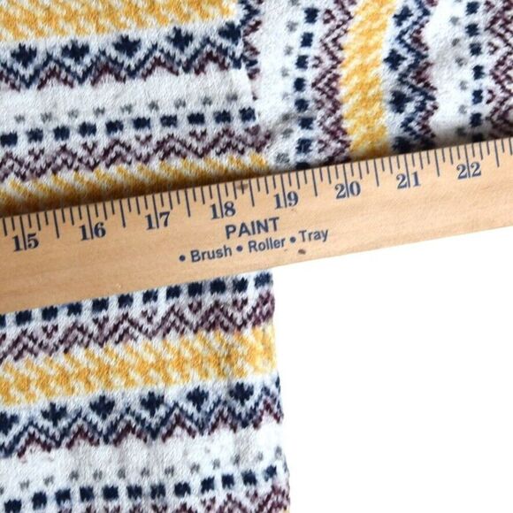 St Johns Bay Knit Fair Isle Sweater Womens M Ivory Cabin Cozy Ski Snow - Picture 8 of 10